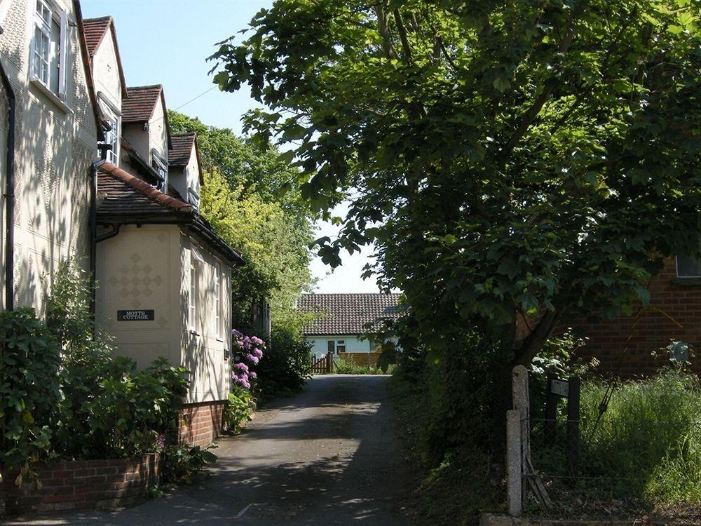 Motts Bed & Breakfast Great Dunmow Zewnętrze zdjęcie